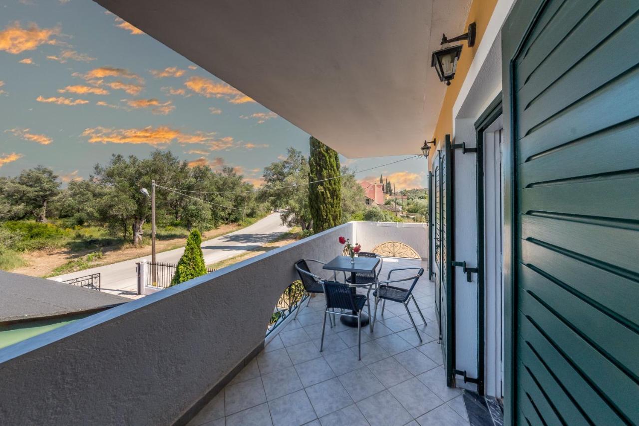 Nikos Villas Kavos Bagian luar foto